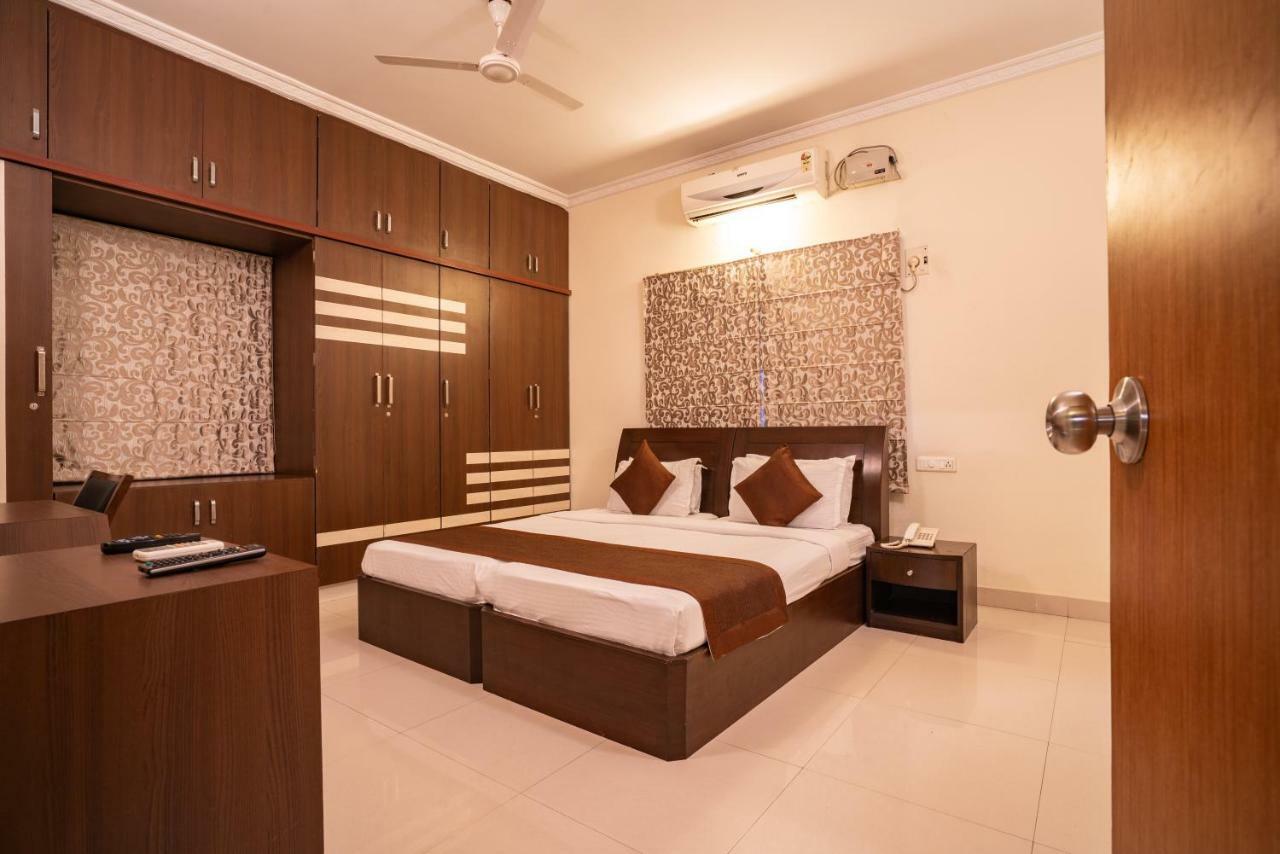 Blueberry Service Apartments ไฮเดอราบัด ภายนอก รูปภาพ